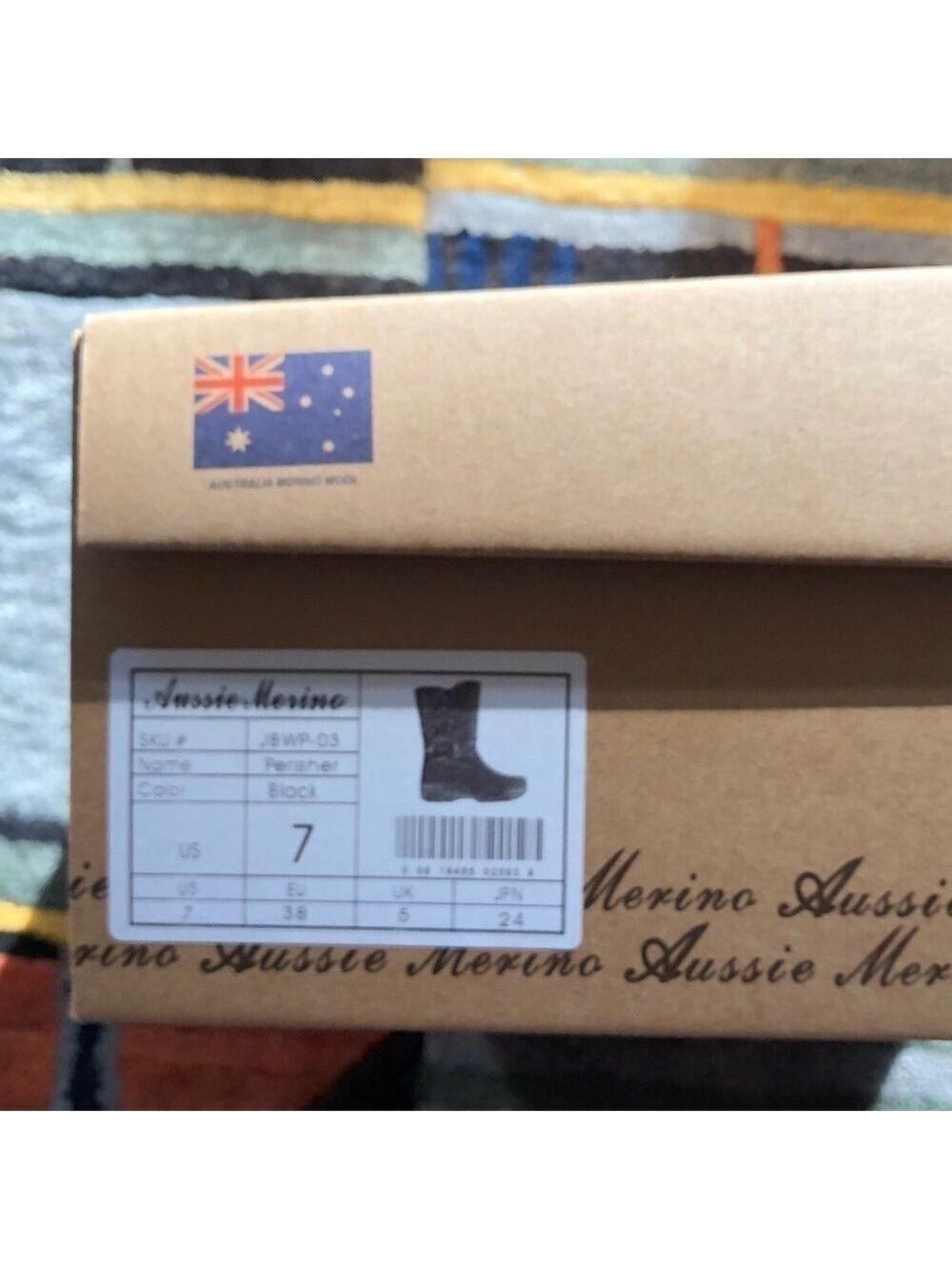 Aussie Merino Black Suede Boots W7 Almost New WBox - Picture 7 of 8
